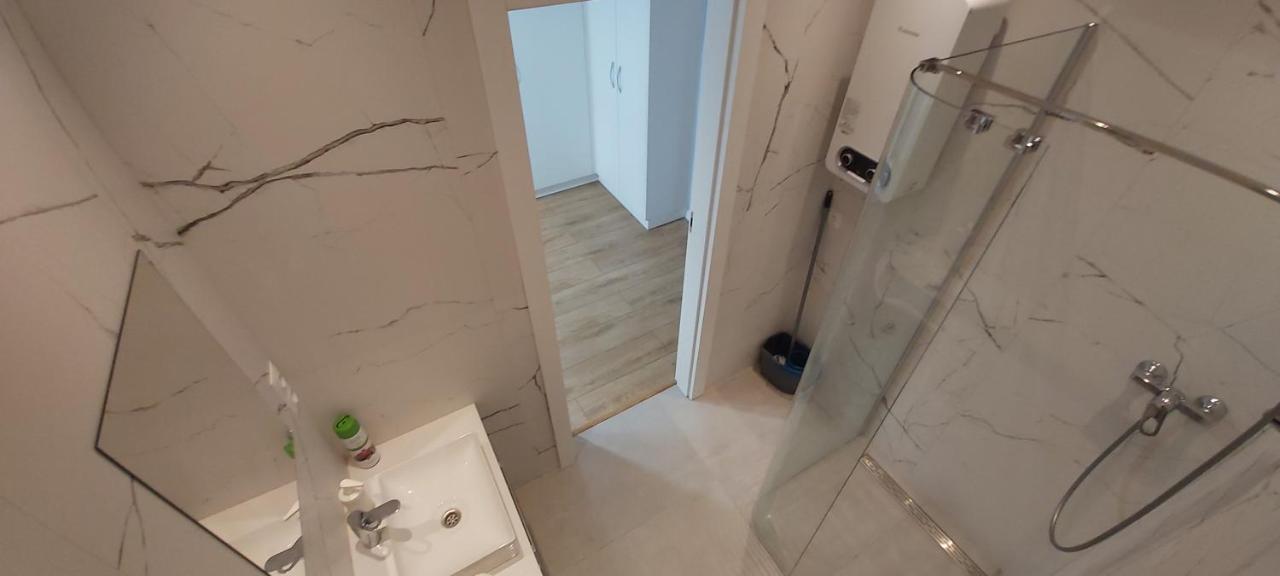 Central Apartments Ogarna 2 格但斯克 外观 照片